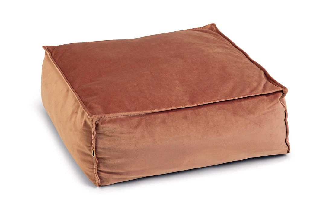 Designed By Lotte Ligkussen Velveti Roze 3 Designed By Lotte Ligkussen Velveti Roze