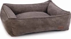 Designed By Lotte Hondenmand Ribbed Bruin 65 X 60 X 20 Cm