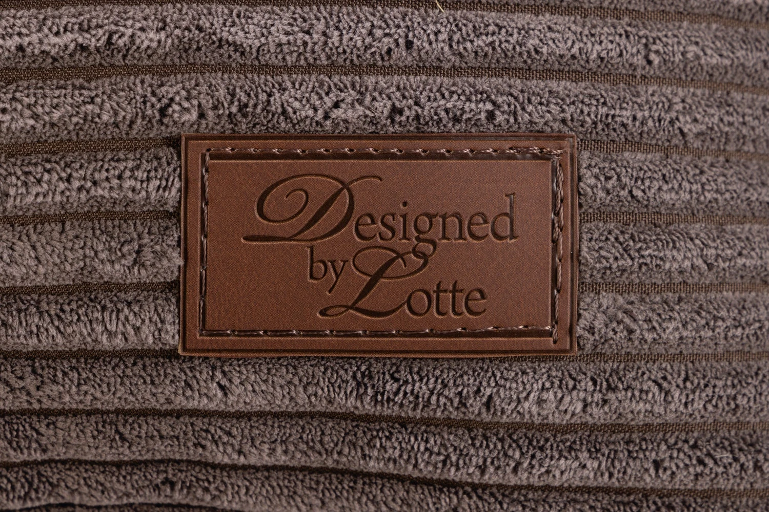 Designed By Lotte Hondenmand Ribbed Bruin 65 X 60 X 20 Cm 7 Designed By Lotte Hondenmand Ribbed Bruin 65 X 60 X 20 Cm - Afbeelding 5